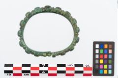 Foto von Bronzeknotenarmreif (NHMW-PRAE-026357)